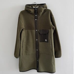 The North Face fleece jacket/coat